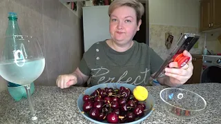 Мукбанг ЧЕРЕШЕНКА 🍒 РАЗНЕСЛА ВСЕХ хейтеров! Читаю комментарии и отвечаю!