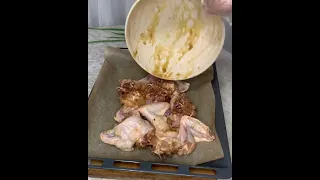 Запечённые куриные крылышки в медово- соевым соусе 😋👍