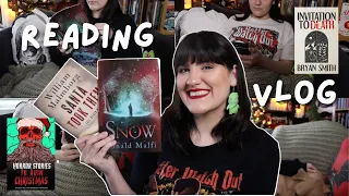 Holiday Horror Reading Vlog🎄👻 4 christmas horror books