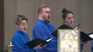 Gloria, Communion Service in A (Darke) - Choir of the Basilica of the National Shrine