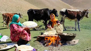Stone Bread and Biryani Recipe | Shepherd Mother Cooking Shepherd Food | Village life in Afghanistan