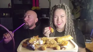 kfc MacDonalds rostiks вкусно и точка мукбанг сожрали на ночь 😆😆😆😅