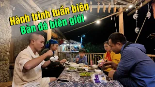 Làng đá cổ cạnh biên giới Trung Quốc và động Ngườm Ngao Cao Bằng