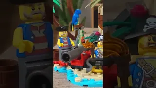 Building the Lego Creator Pirate Ship (featuring Ray the Castaway)