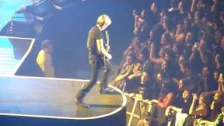 Nickelback live in Basel 21.1.2010 - Because of you