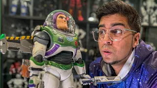 Unboxing the Animatronic Buzz Lightyear Robot - Robosen