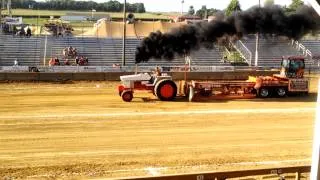 Case 1570 Tractor Pull