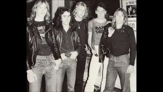 1979 - Iron Maiden - Wrathchild (Live at Ruskin Arms)