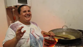 O SABÃO DE CINZAS NO FOGÃO À LENHA - PENHA - BRAZÓPOLIS