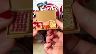 ASMR Pizza Hut #minibrands #foodieminibrandss2 #minifood #collectables #toy