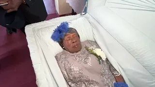 Funeral Service for Meleta Eutedra East - Viewing of Body