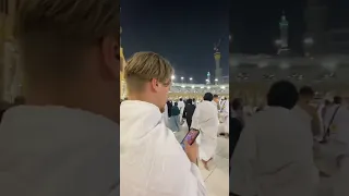 British Muslim Revert Goes to Mecca!