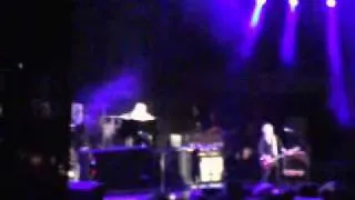 Paul Mccartney - live and let die - São Paulo - 22/11/2010.WMV