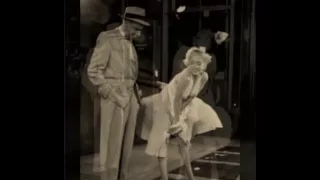 marilyn monroe and the famous scene of the  skirt which steals 1955