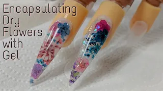 Encapsulating Dry Flowers with Gel