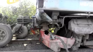 НА Ж/Д ПЕРЕЕЗДЕ В ДТП ПОГИБ ВОДИТЕЛЬ