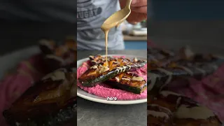 Charred Courgette with Beet Hummus and Tahini 💜 The perfect summer recipe 😁🌞