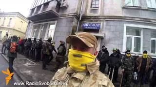 Самооборона #Євромайдан'у вимагає звільнити двох...