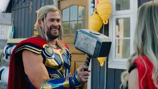 Thor Lifts Mjolnir - Thor: Love and Thunder (2022) Movie Clip