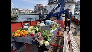 Afscheid per schip op zee vanuit Scheveningen op 19 juli 2021