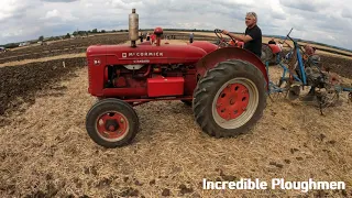 1942 McCormick IH W4 Standard 2.5 Litre 4-Cyl Petrol / TVO Tractor (27 HP)