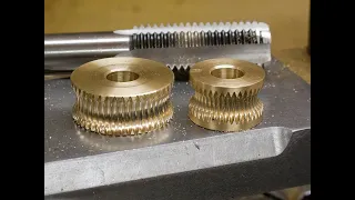 worm wheels with a tap and some calculation