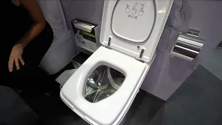 POOPING IN THE CAMPER - BETTER THAN AT HOME? 🤷 The truth about Cinderella combustion toilets 2022!