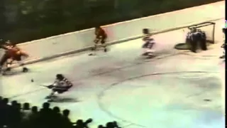 1974 Summit Series Canada vs  USSR game7 period1