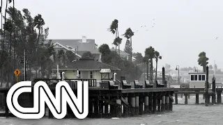 Furacão Ian atinge categoria 4 e obriga evacuação na Flórida, nos EUA | LIVE CNN