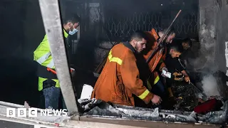 At least 21 killed in Gaza refugee camp fire – BBC News