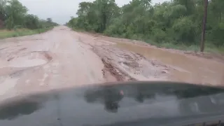 Revoltante. Estrada Nacional N1 em Moçambique.