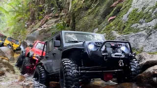 RC Offroad Adventure Jeep Wrangler Rubicon, Toyota Hilux, Cherokee Sunday Extreme River Trailing