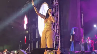 Tiwa savage live performance in Uganda - my darling 🔥🔥🔥