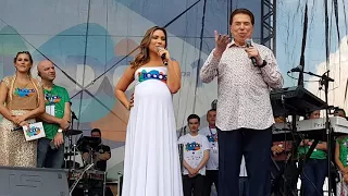 Silvio Santos faz surpresa na festa de final de ano 2017 no SBT  - 2/3