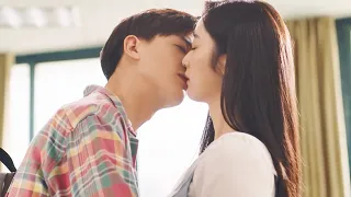 [Eng Sub] I just wanna kiss my girlfriend in public!! | A River Runs Through It