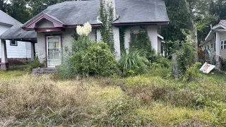 Saving ELDERLY Woman From Getting a Fine CITY VIOLATION Overgrown Lawn