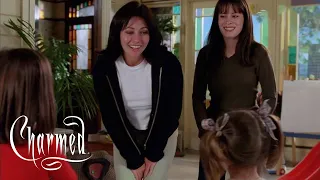 Prue and Piper Meet Themselves!