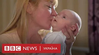 "Немовлята з готелю": батьки нарешті зустрілися з сином