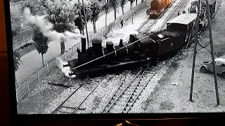 THE TRAIN film of two Trains crashing.