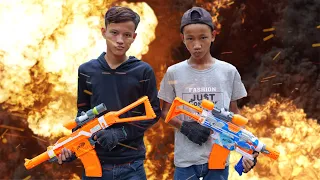 NERF WAR FREE FIRE IS REAL BATTLE 2