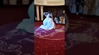 танец брата и сестры на езидской свадьбе