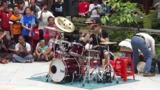 爵士鼓表演  羅小白 T-ara《Roly Poly》  in 台南小西門廣場