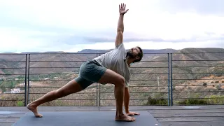 25 Min Yoga Flow For Flexibility and Strength Day 13