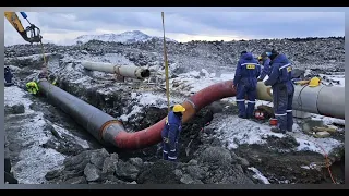 Lava destroys the new backup pipe! It burst apart! Keflavik without heating, hot water for days!