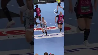 11 goals from 12 shots 🤯😱!  𝗦𝗧𝗜𝗡𝗘 𝗢𝗙𝗧𝗘𝗗𝗔𝗟 🌟🇳🇴 #ehfcl #handball