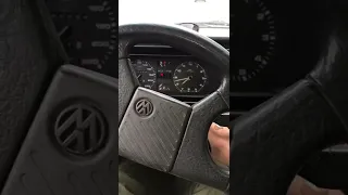 Volkswagen Golf 2 1.6 карб пушка гонка! С пол пинка!