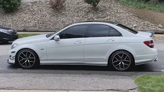 STRAIGHT PIPED MERCEDES C300/W204 (COLD START, REVS, IDLE, PULL OFF)