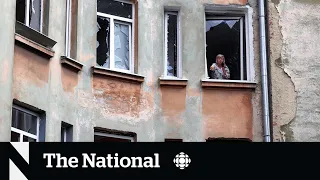 Russian missiles strike Ukrainian apartment building, killing at least 6