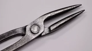 Blacksmithing - A lesson on Forging Scrolling Tongs scrolling pliers