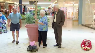 Funny Just For Laughs GAGS Epic Old Man - Mistaken Thief Prank Prank Orang Tua Lucu